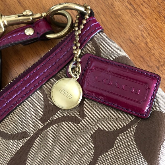 Coach Handbag - Picture 5 of 9